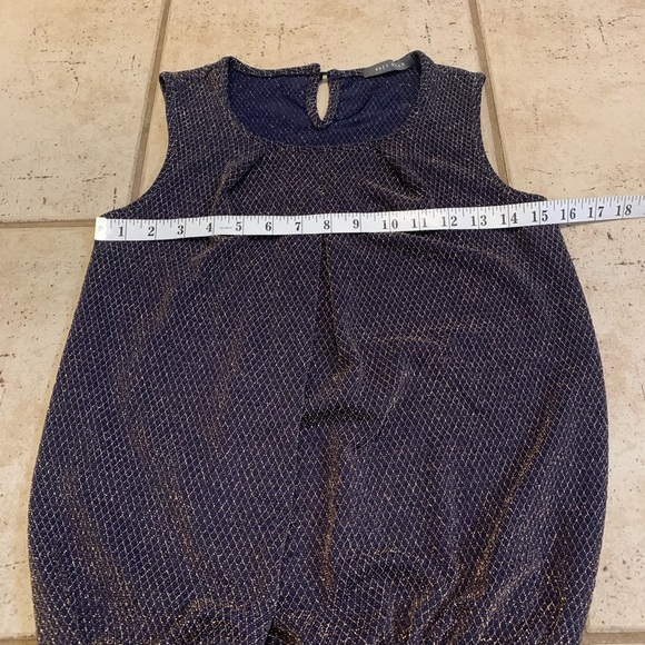 Suzy Shier Navy & Gold Metallic Sparkle Bubble Hem Top, Size S/P - Picture 4 of 6